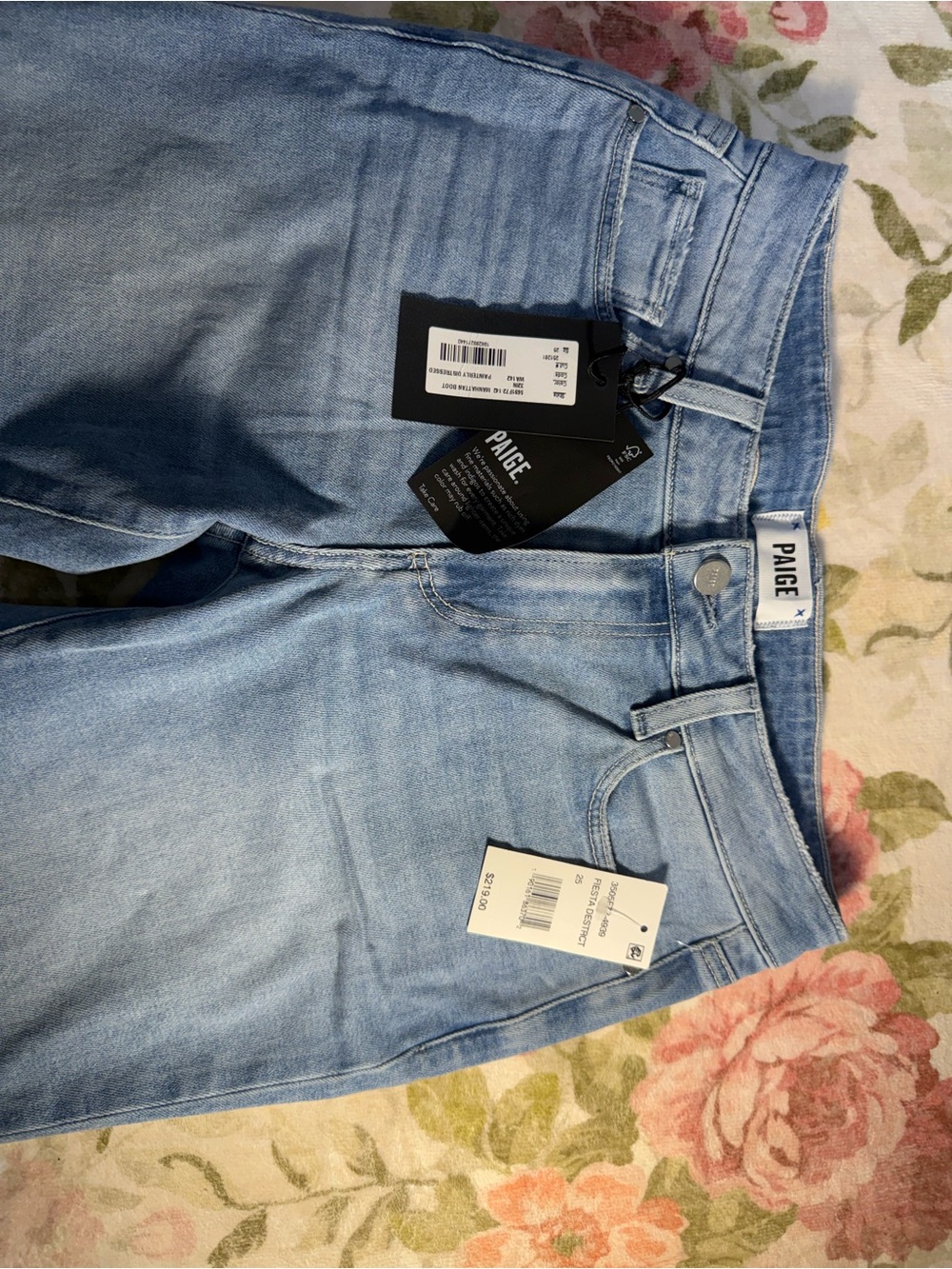 PAIGE NWT Manhattan Bootcut Distressed Jeans